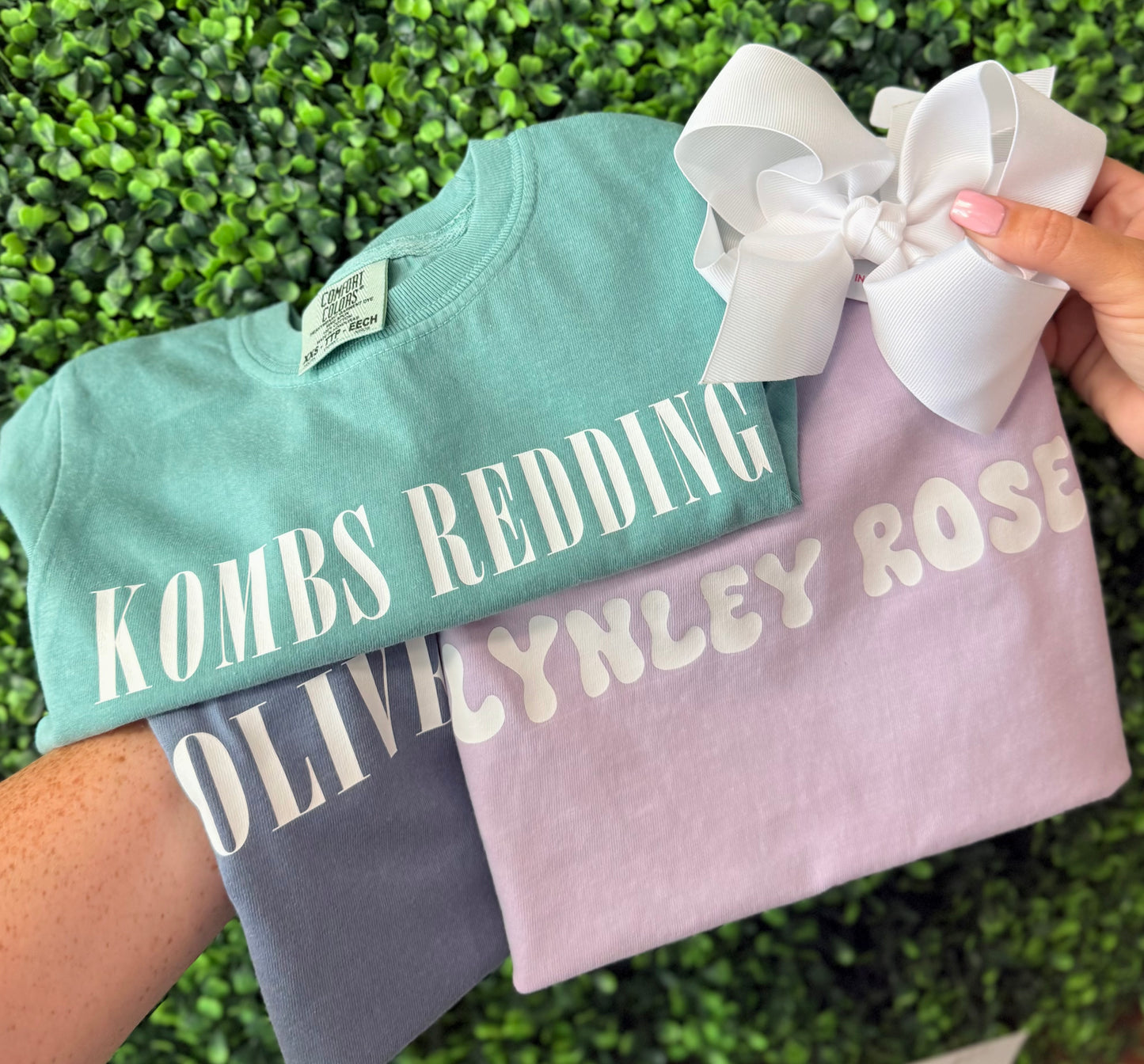Mystery simple name tee