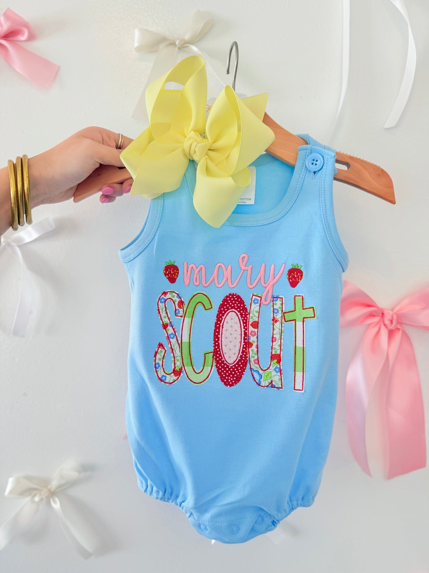 So berry sweet appliqué