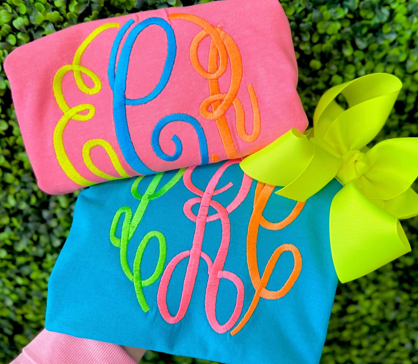 Neon tee