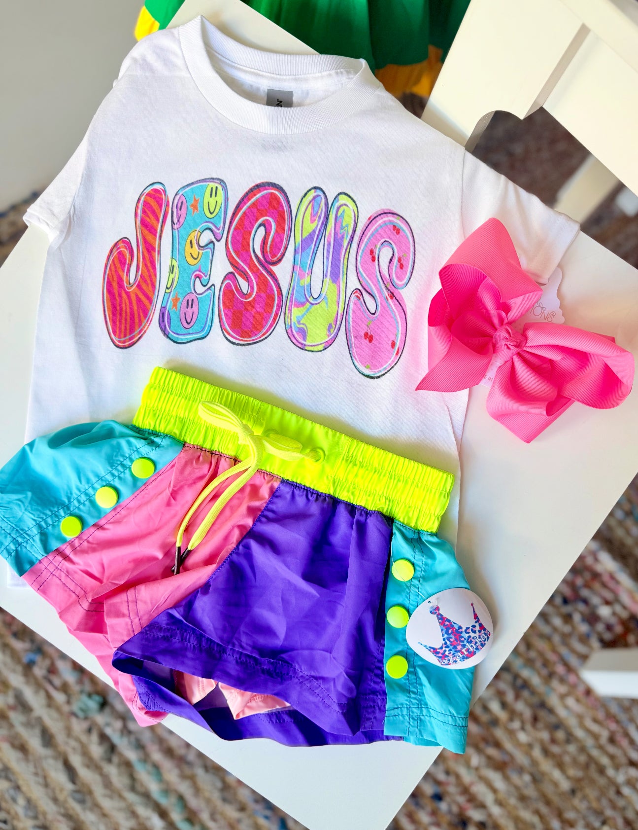 Jesus tee