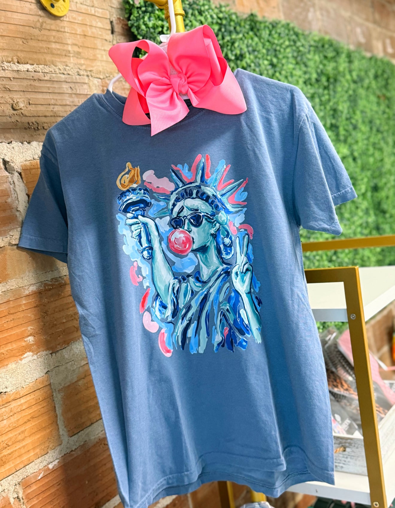 Statue of Liberty tee