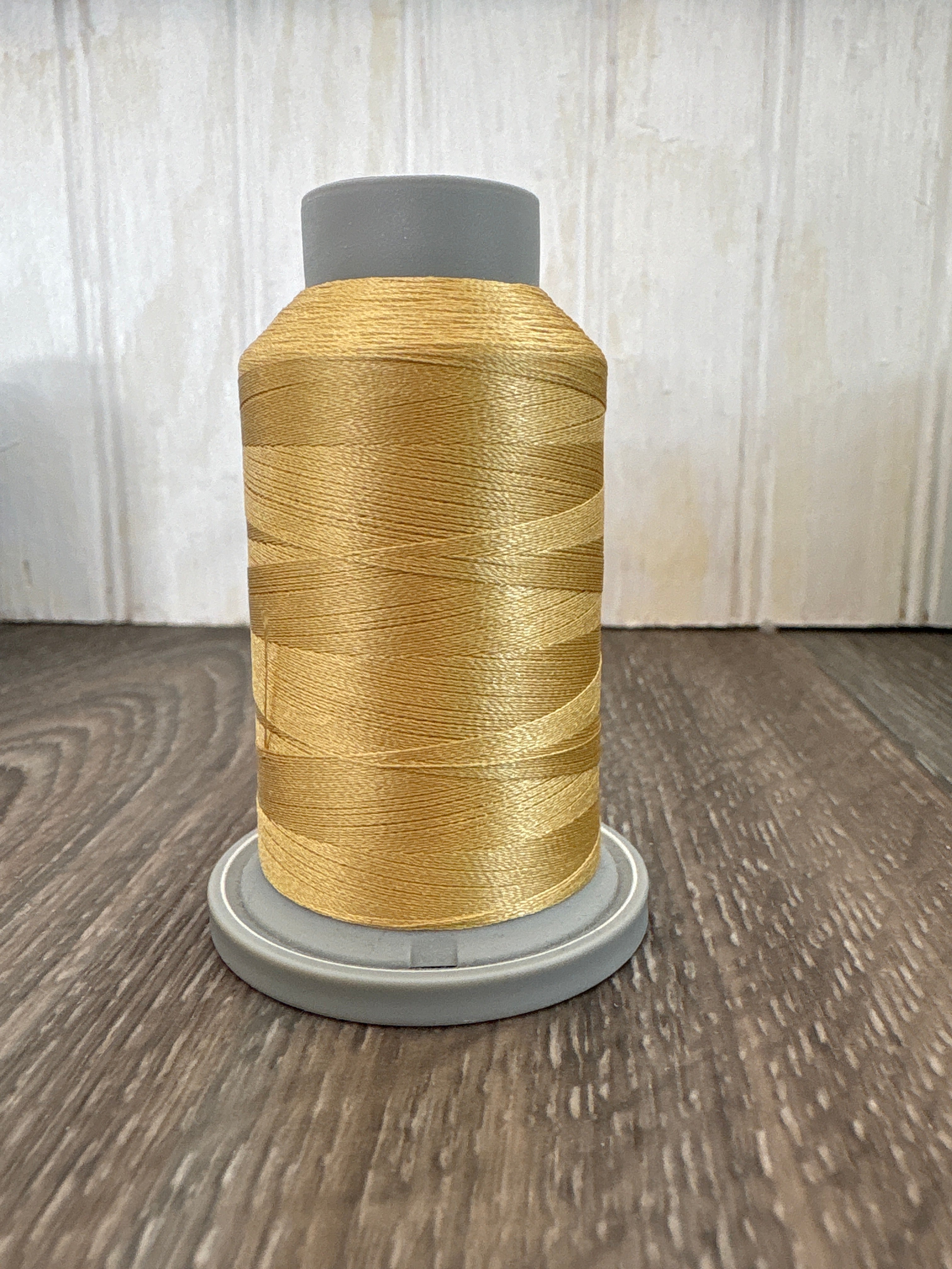Neutral Threads