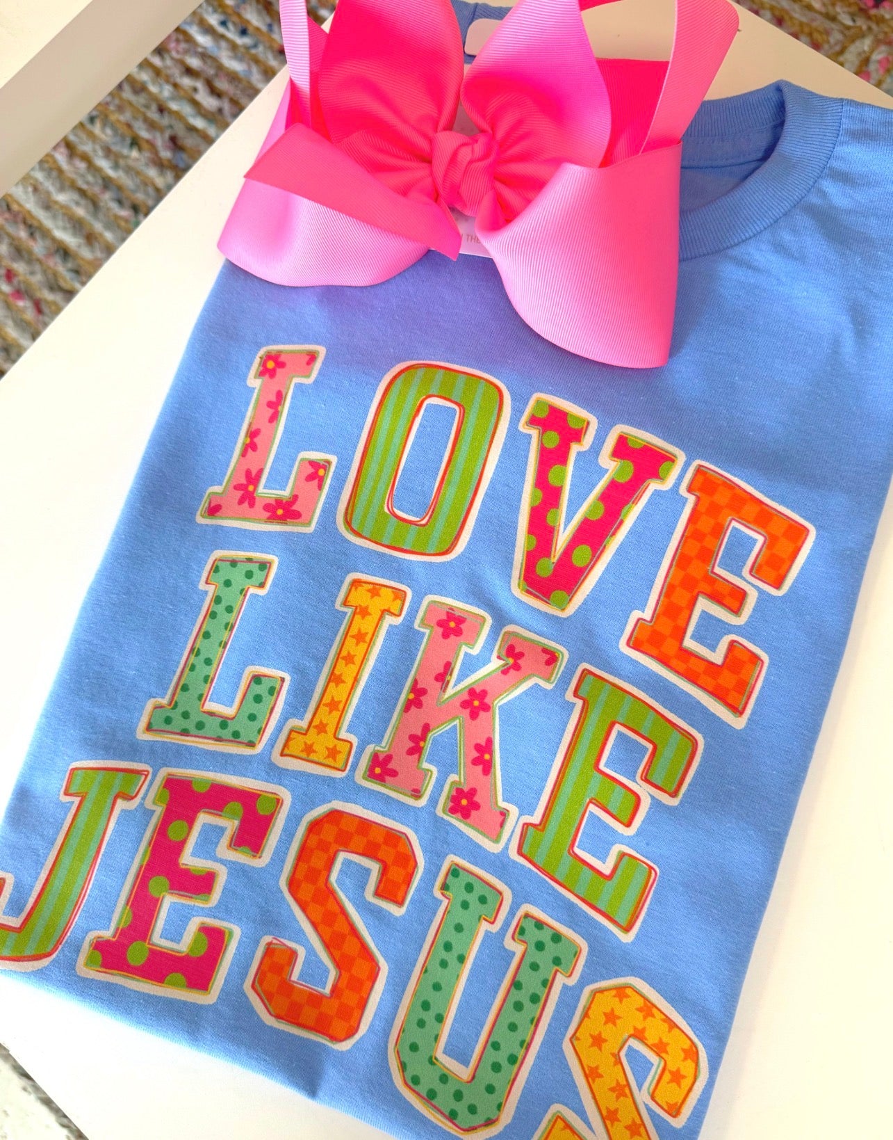 Love like Jesus sale tee