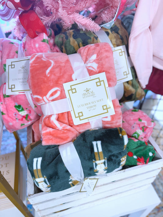 IScream Christmas Plush Blanket