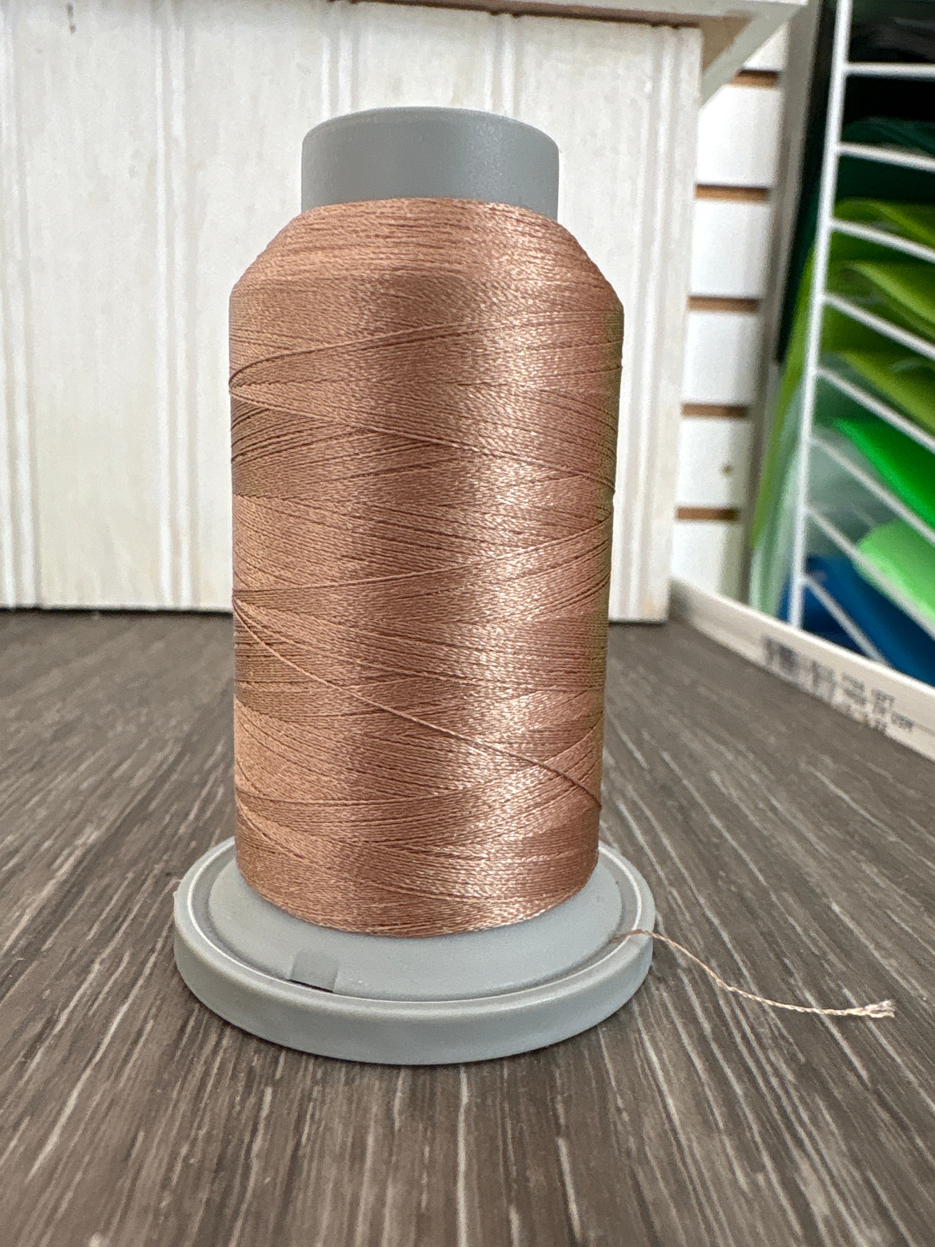 Neutral Threads