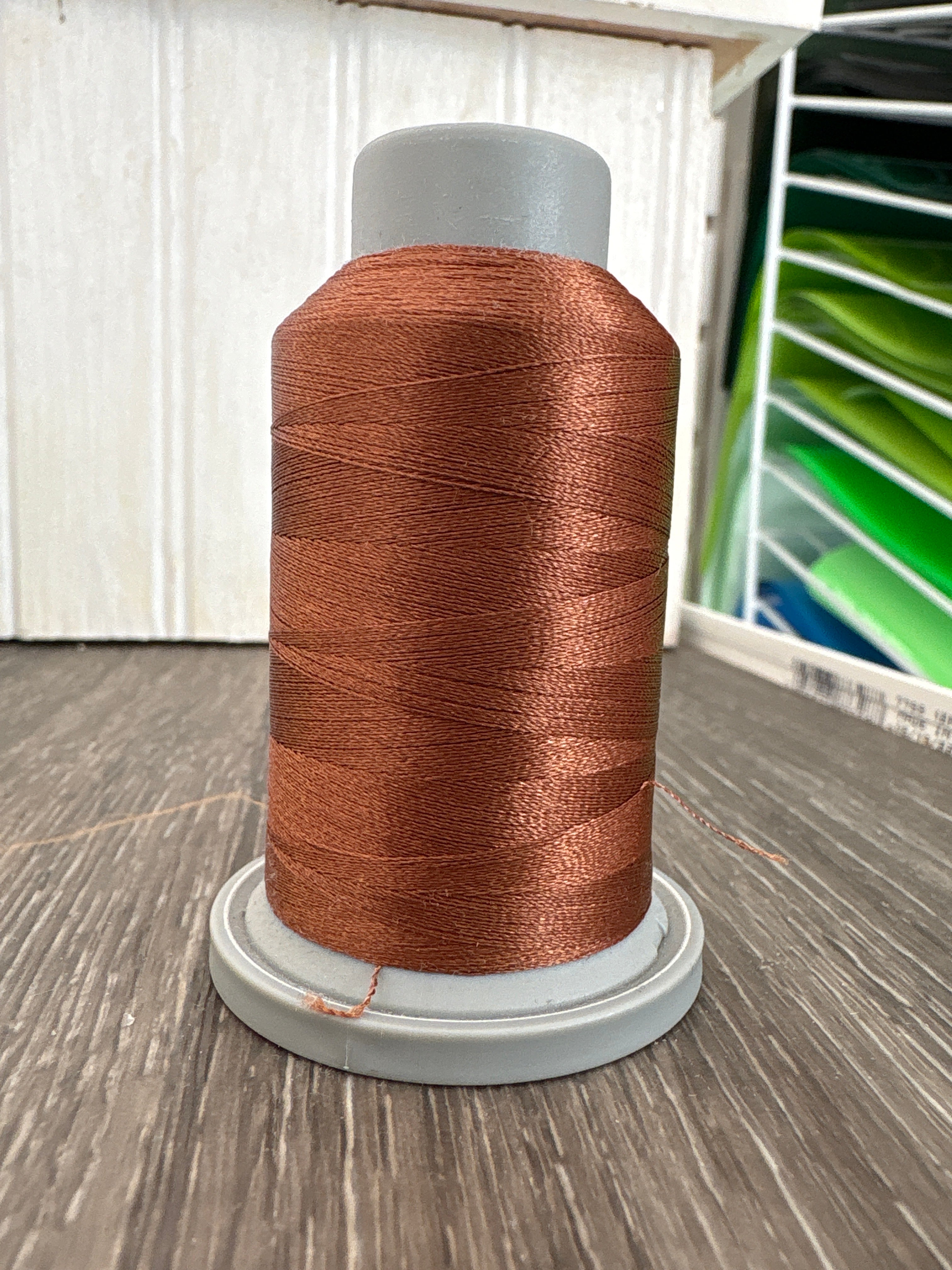 Neutral Threads