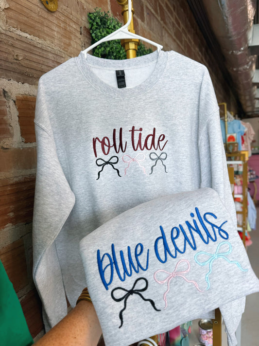 3 bows stitched sweatshirt