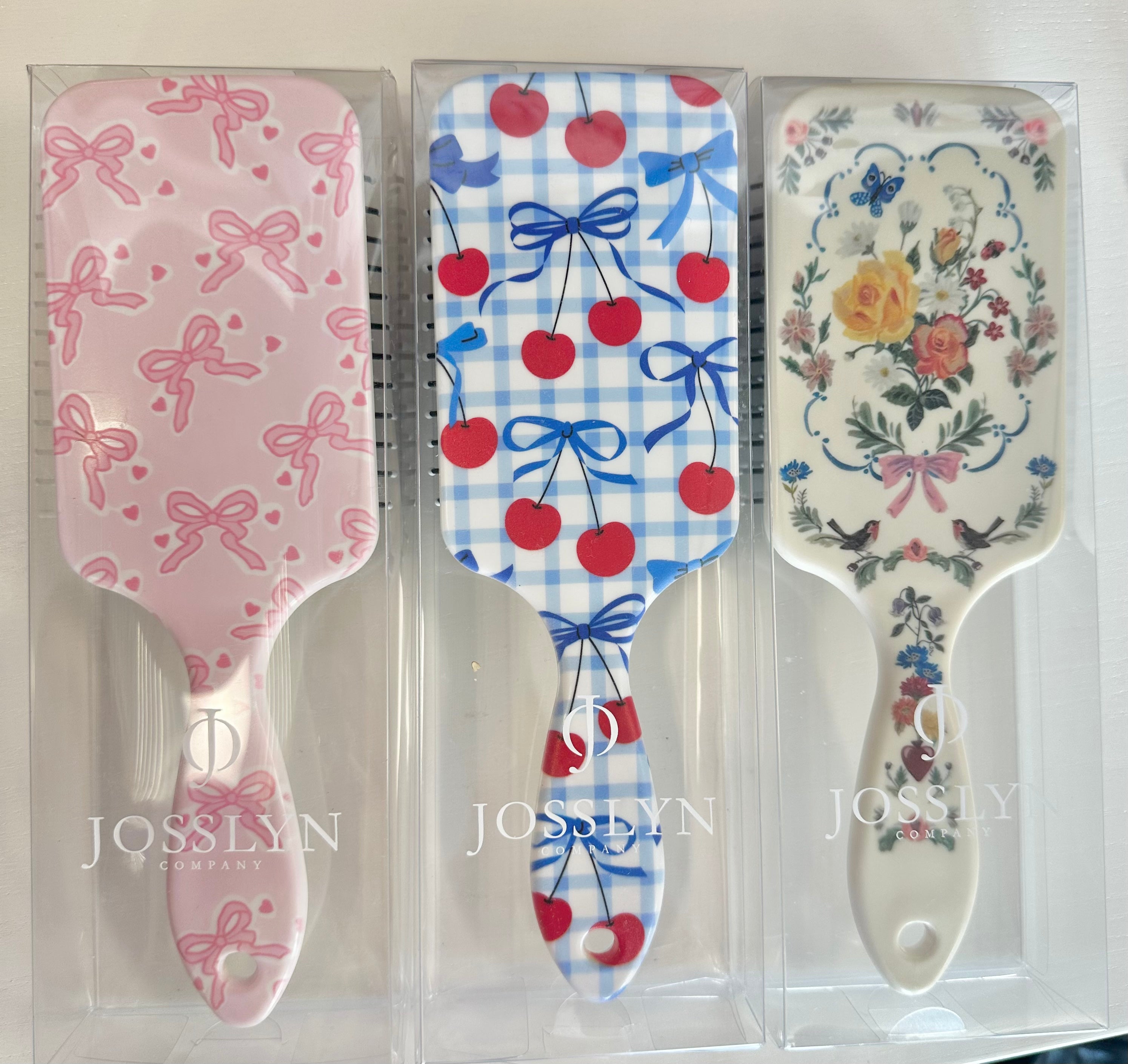 Hair brush