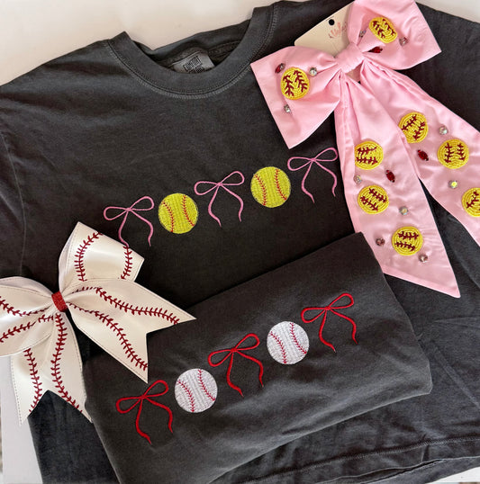 Balls and bows stitched tee